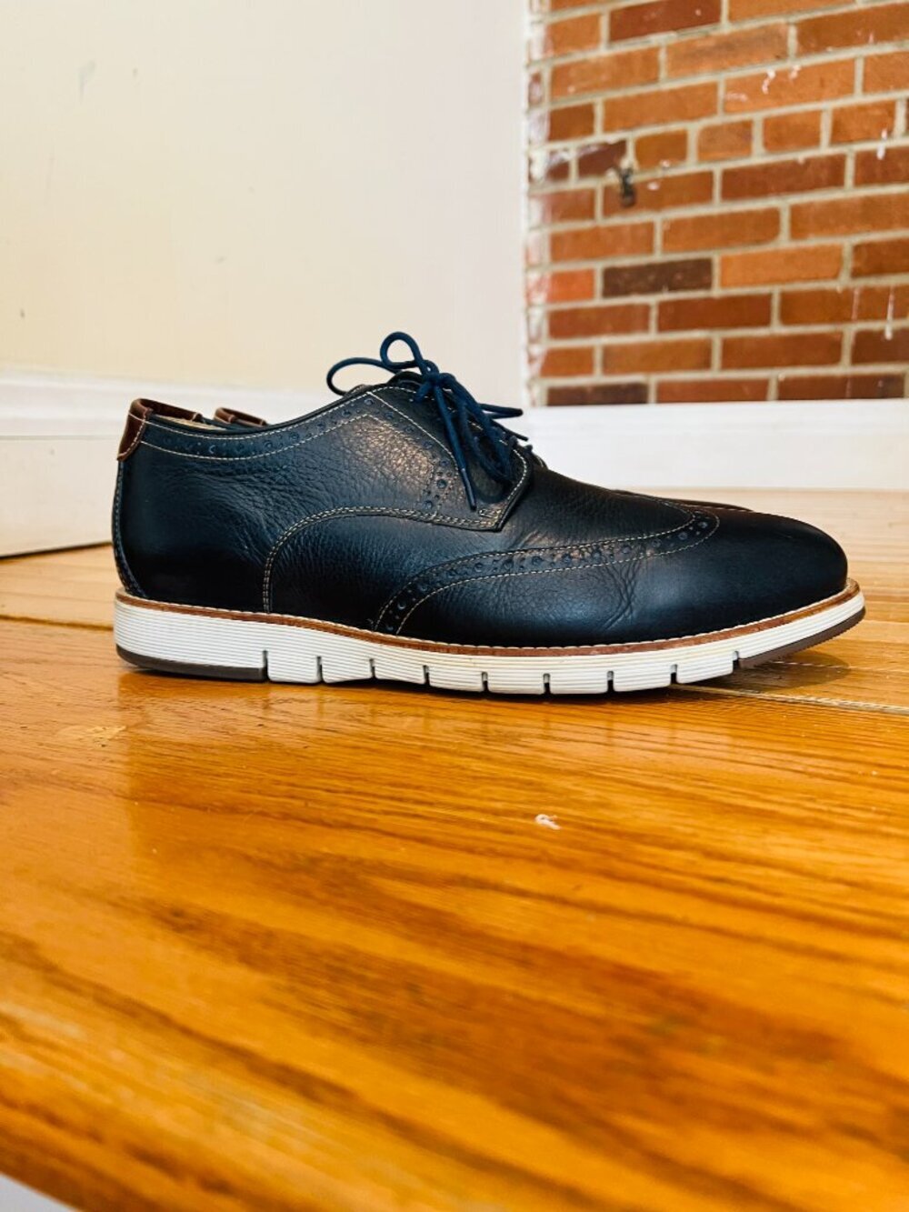 Johnston & Murphy Martell Wingtip Oxfords Mens 10.5 M Soft Sheepskin Leather - Picture 8 of 16